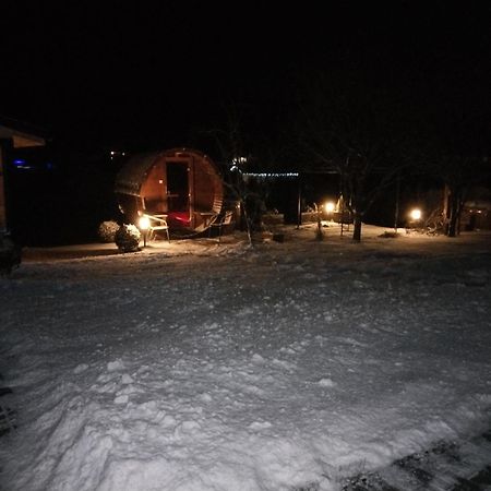 Apartamenty Rownia 2 Ustrzyki Dolne Esterno foto