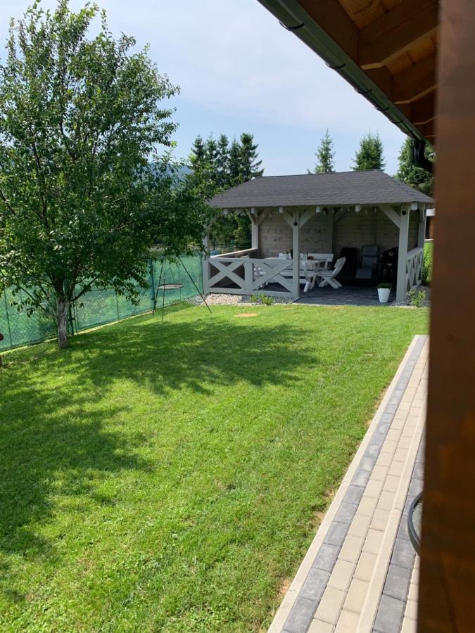Apartamenty Rownia 2 Ustrzyki Dolne Esterno foto