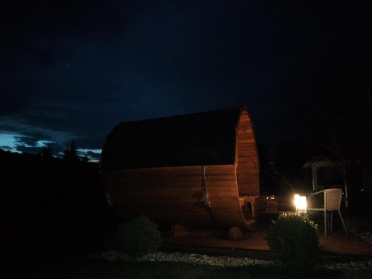 Apartamenty Rownia 2 Ustrzyki Dolne Esterno foto